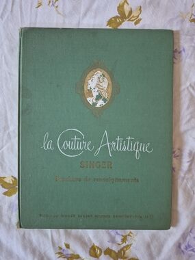 La Couture Artistique Book Singer 1954